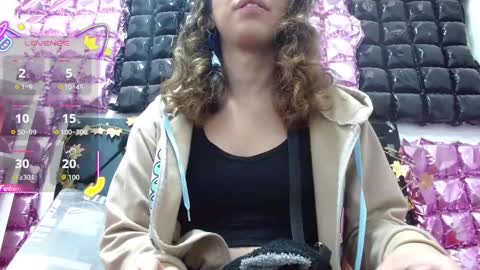 Snapshot of poisondost_hot chatting on September 16, 11:37 am Aleja online show from September 16, 11:37 am