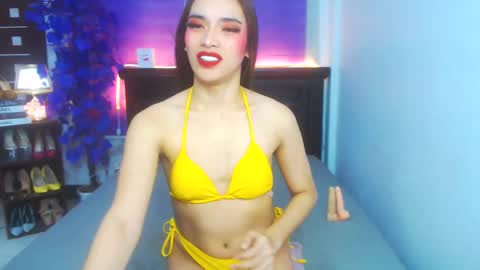 Precious  online show from February 7, 11:12 am