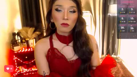 Snapshot of preciousrosedoll chatting on September 25, 7:04 am Rosedoll online show from September 25, 7:04 am