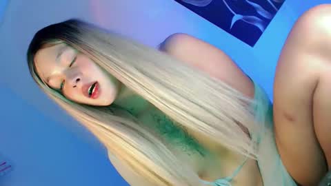 Flor online show from October 14, 7:20 am