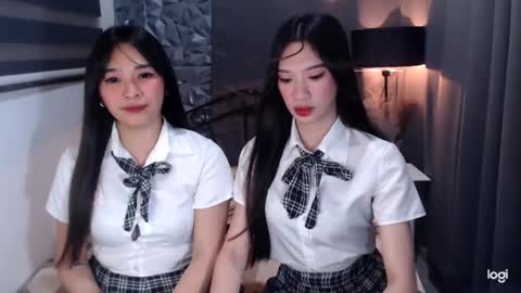 Snapshot of prettycumnotes69 chatting on December 12, 2:44 pm ASHLEY online show from December 12, 2:44 pm
