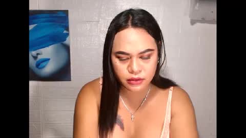 Snapshot of prettydiannara chatting on February 2, 12:19 am prettydiannara online show from February 2, 12:19 am