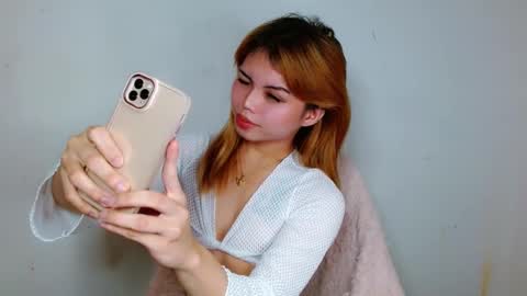 Snapshot of prettyjulian chatting on December 7, 7:54 am SEXY JULIA online show from December 7, 7:54 am