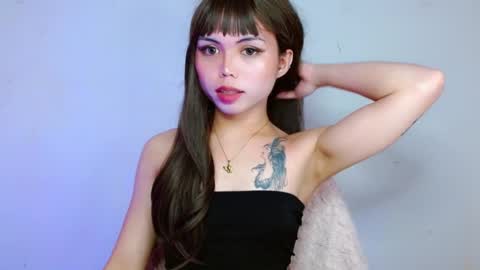 Snapshot of prettyjulian chatting on January 5, 9:26 am SEXY JULIA online show from January 5, 9:26 am
