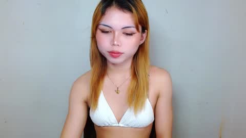 Snapshot of prettyjulian chatting on January 12, 7:31 pm SEXY JULIA online show from January 12, 7:31 pm