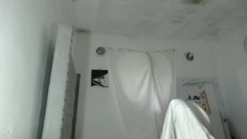 Snapshot of princes_ass111 chatting on February 10, 9:15 pm Chica Sexy Sexy Ass online show from February 10, 9:15 pm