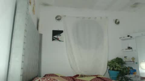 Snapshot of princes_ass111 chatting on March 8, 6:43 am Chica Sexy Sexy Ass online show from March 8, 6:43 am
