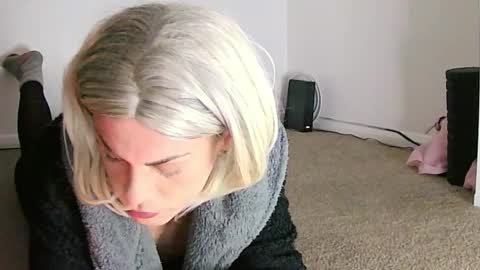 KCGREY online show from October 9, 5:58 pm