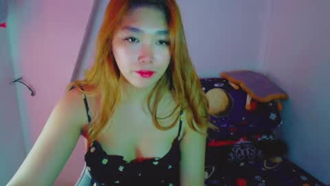 Snapshot of princesscutiexx chatting on December 15, 8:47 pm Hello everyone this is your beloved Athena again I present the most comfortable and kind room I accept everyone with kindness online show from December 15, 8:47 pm