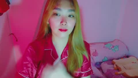 Snapshot of princesscutiexx chatting on January 6, 8:28 pm Hello everyone this is your beloved Athena again I present the most comfortable and kind room I accept everyone with kindness online show from January 6, 8:28 pm