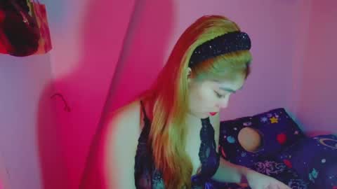 Snapshot of princesscutiexx chatting on January 25, 8:53 pm Hello everyone this is your beloved Athena again I present the most comfortable and kind room I accept everyone with kindness online show from January 25, 8:53 pm