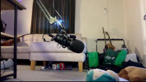princesskittyestelle online show from April 1, 9:01 pm