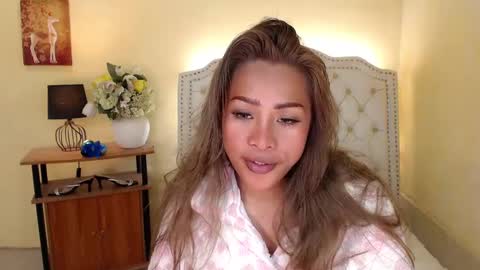 Snapshot of princessyanzy chatting on December 12, 12:48 am princessyanzy1 online show from December 12, 12:48 am