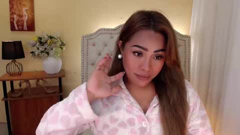 Snapshot of princessyanzy chatting on January 11, 11:46 pm princessyanzy1 online show from January 11, 11:46 pm