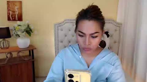 Snapshot of princessyanzy chatting on February 23, 1:13 am princessyanzy1 online show from February 23, 1:13 am