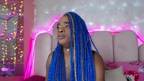 Snapshot of puca_eboony chatting on December 2, 2:36 pm pucca online show from December 2, 2:36 pm
