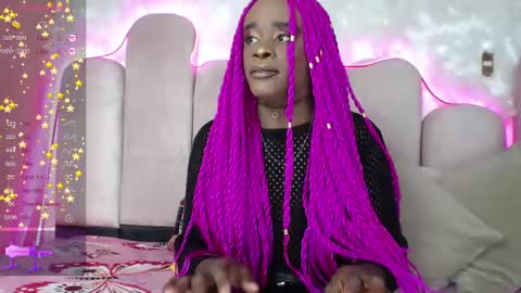 Snapshot of puca_eboony chatting on December 9, 4:58 pm pucca online show from December 9, 4:58 pm