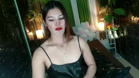 Kendal  online here from 6am-3pm philippine time online show from December 19, 5:23 am