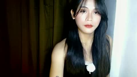 Snapshot of queena10 chatting on February 25, 5:04 pm CALL ME YOUR QUEEN AIVY1 online show from February 25, 5:04 pm