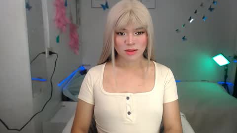 kelesey online show from September 30, 3:45 pm