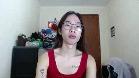 Snapshot of queenpaulaxx chatting on October 9, 2:24 am Paula watson online show from October 9, 2:24 am