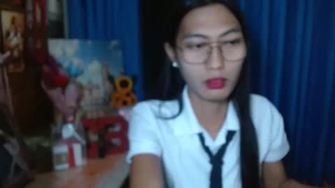 Snapshot of queensteffi chatting on December 8, 6:28 pm queensteffi online show from December 8, 6:28 pm