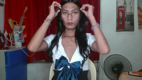 Snapshot of queensteffi chatting on October 8, 12:06 pm queensteffi online show from October 8, 12:06 pm