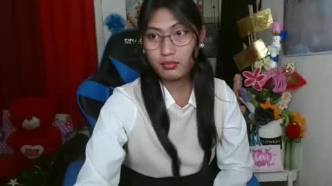 queensteffi online show from March 4, 10:14 pm