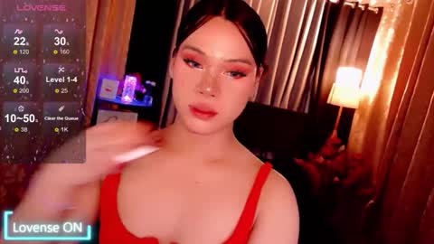 Snapshot of raeganclinton chatting on September 13, 1:44 am raeganclinton online show from September 13, 1:44 am