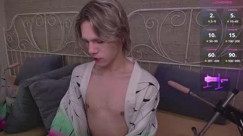 Snapshot of rafaelbuty chatting on September 27, 5:55 pm RAFAEL online show from September 27, 5:55 pm