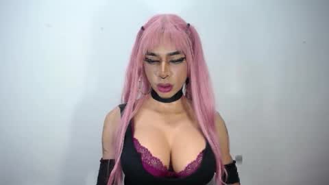 Snapshot of ramonasmit chatting on October 6, 9:59 pm RamonaSmit online show from October 6, 9:59 pm