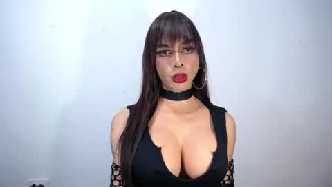 Snapshot of ramonasmit chatting on October 9, 12:23 am RamonaSmit online show from October 9, 12:23 am