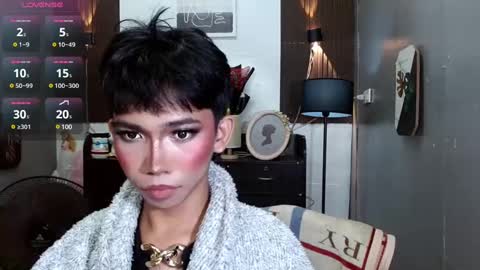 Snapshot of ravennax chatting on February 15, 6:23 pm ravennaxx online show from February 15, 6:23 pm