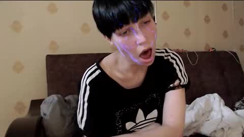 Snapshot of raziel_haze chatting on September 30, 12:49 pm Yrriel Strife Candy-Demon Caveboy mr. Cringe online show from September 30, 12:49 pm