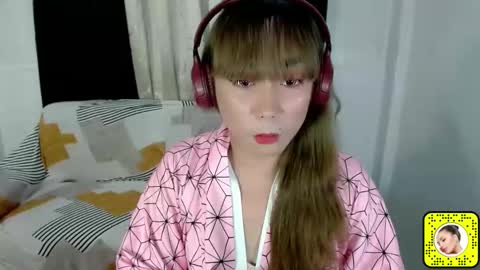 Snapshot of red_kitsune69 chatting on March 8, 6:21 am red_kitsune69 online show from March 8, 6:21 am