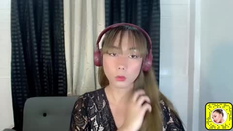 Snapshot of red_kitsune69 chatting on March 12, 6:51 am red_kitsune69 online show from March 12, 6:51 am