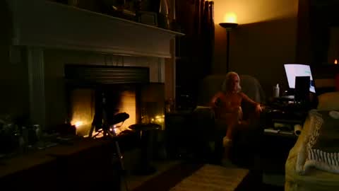 Snapshot of ricks4fun chatting on December 29, 6:45 am PINK HOLE TWINK online show from December 29, 6:45 am