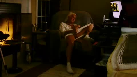 Snapshot of ricks4fun chatting on October 8, 4:36 am PINK HOLE TWINK online show from October 8, 4:36 am