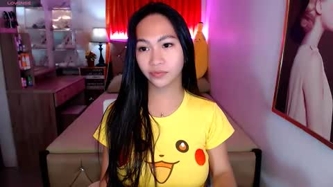 Snapshot of rileymillerx chatting on January 3, 5:20 pm Riley online show from January 3, 5:20 pm
