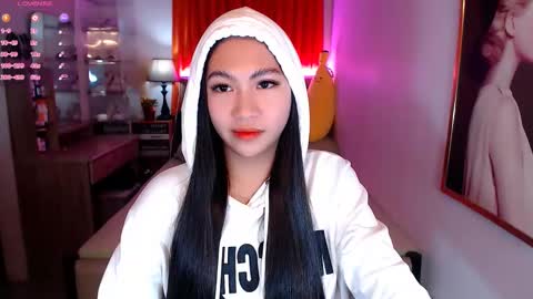 Snapshot of rileymillerx chatting on January 6, 11:18 am Riley online show from January 6, 11:18 am