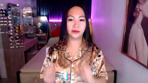 Snapshot of rileymillerx chatting on January 17, 12:31 pm Riley online show from January 17, 12:31 pm