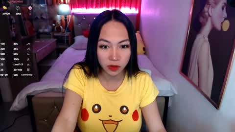 Snapshot of rileymillerx chatting on February 28, 10:41 am Riley online show from February 28, 10:41 am