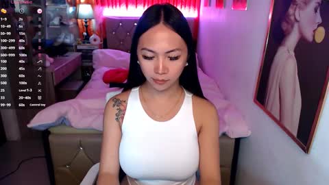 Snapshot of rileymillerx chatting on March 11, 8:41 am Riley online show from March 11, 8:41 am