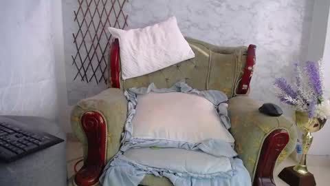 Snapshot of rosalynda_collen chatting on September 20, 9:09 pm daniela garcia online show from September 20, 9:09 pm