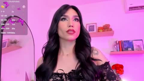 Snapshot of rose__saenz chatting on December 22, 2:17 am Rose Saenz online show from December 22, 2:17 am