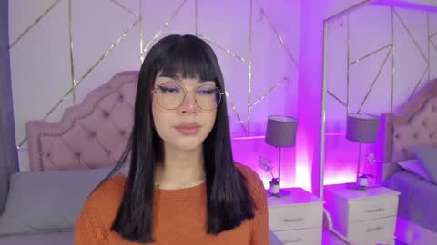 Snapshot of rosecassie chatting on February 3, 1:08 pm Rose online show from February 3, 1:08 pm