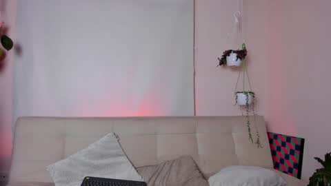 Snapshot of roselinedior chatting on January 30, 12:59 pm Lyla OF roselinedior online show from January 30, 12:59 pm