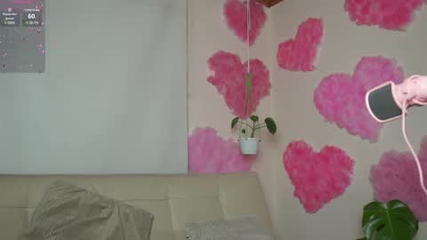 Snapshot of roselinedior chatting on March 3, 4:19 pm Lyla OF roselinedior online show from March 3, 4:19 pm