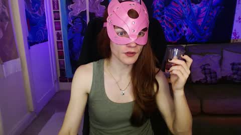 Snapshot of rosieplay chatting on September 24, 8:04 pm RosieFem online show from September 24, 8:04 pm