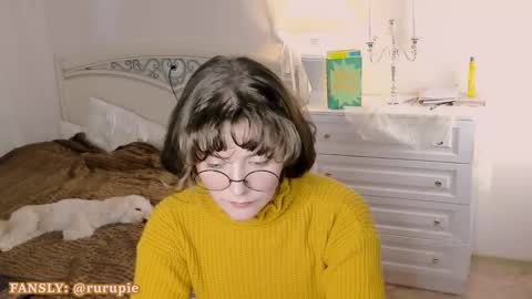 Snapshot of ruth_morse chatting on October 22, 6:32 pm MY FANSLY  online show from October 22, 6:32 pm